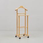 1263 4372 VALET STAND